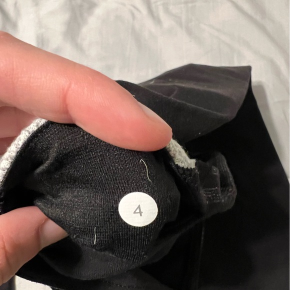 Lululemon Women's Leggings - Picture 5 of 6